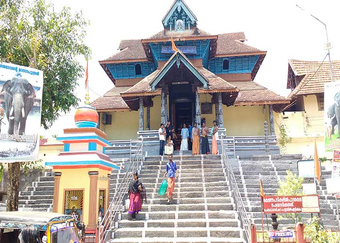 Sabarimala Sree Dharma Sastha Temple | Sabarimala Ayyappa - Hindu Temples